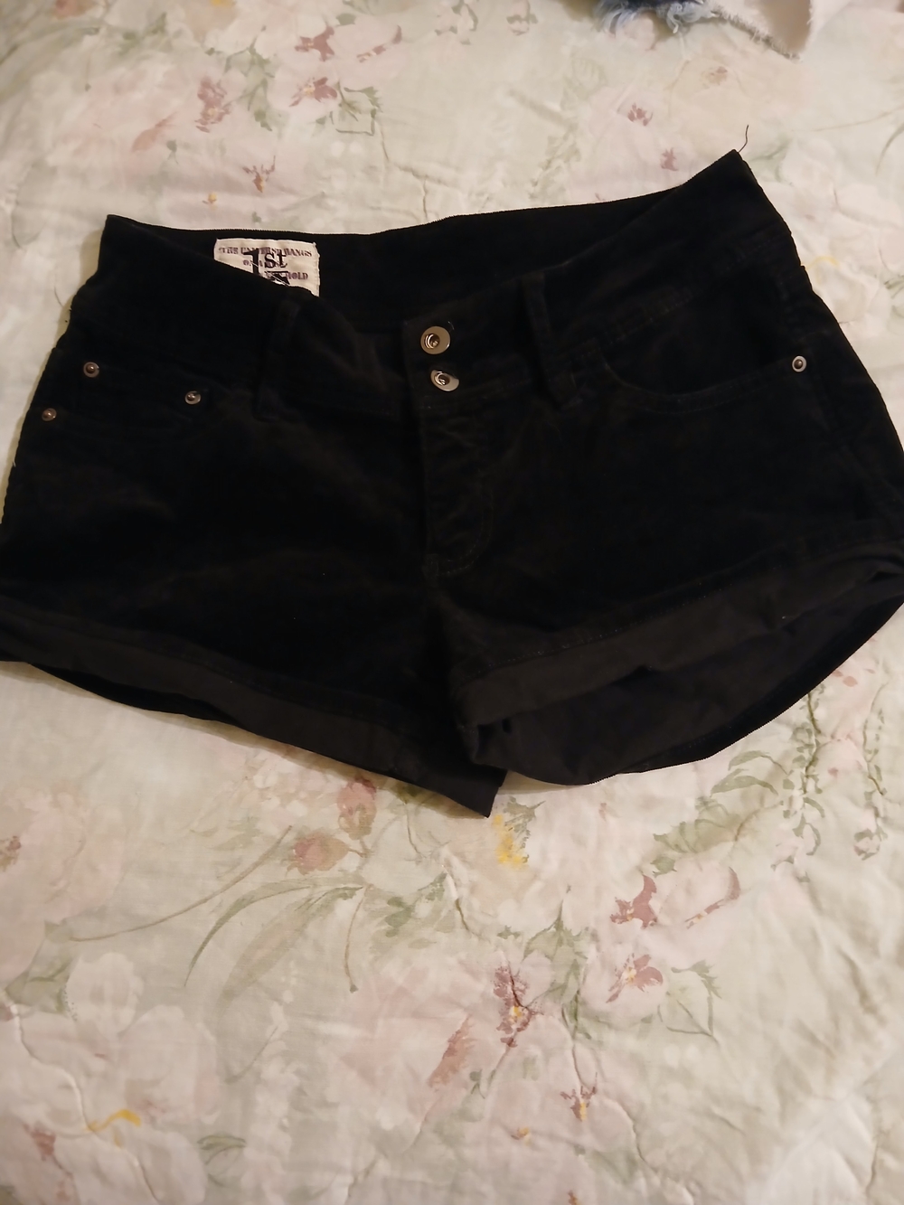 1st Kiss Black Women’s Shorts